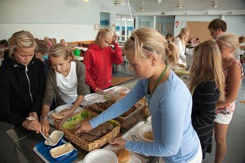 program-makan-gratis-di-finlandia-foto-getty-imagesfishman